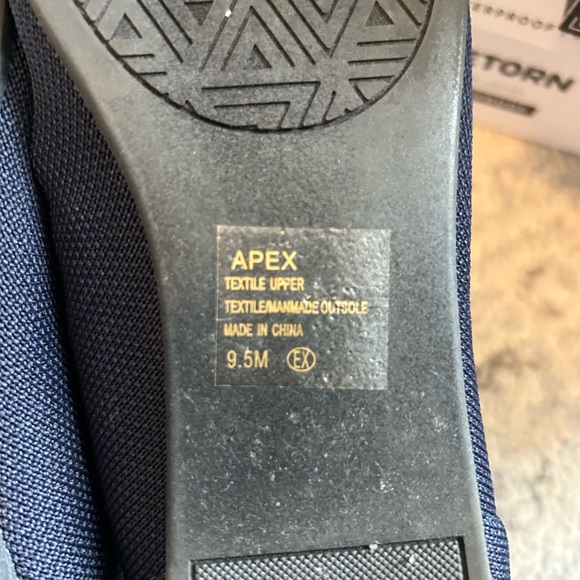 5/$25 Jelly pop flats - Picture 4 of 4